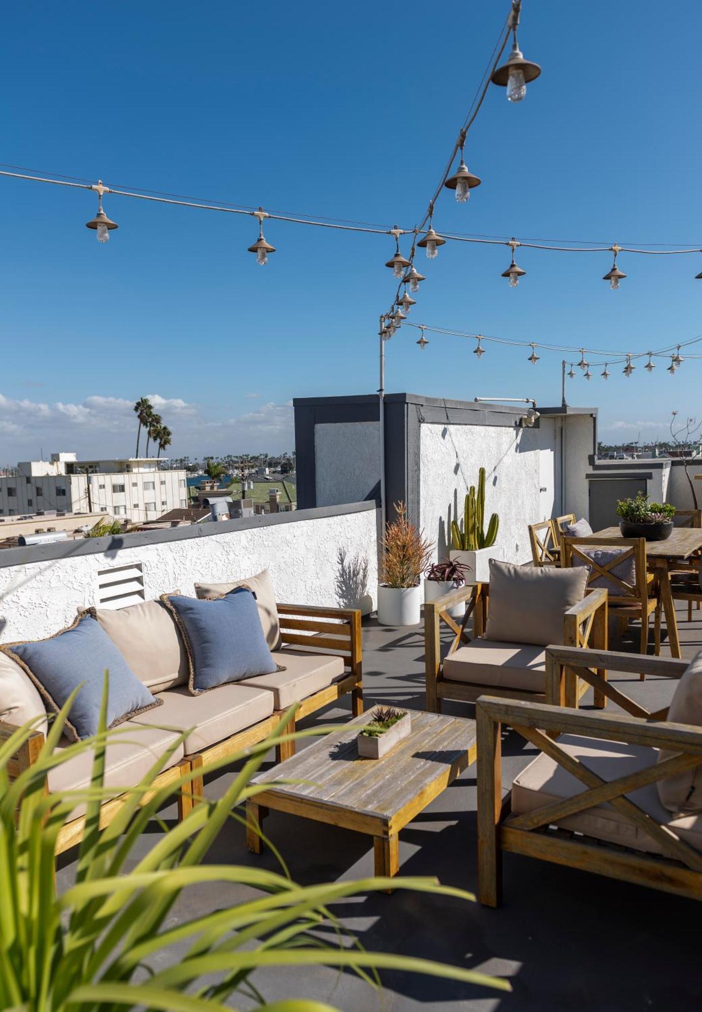 50 M To Sand Lgb 2 King Suites Long Beach Exterior foto